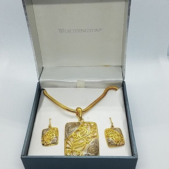 Worthington Gold & Tan Necklace & Earrings - Picture 1 of 2